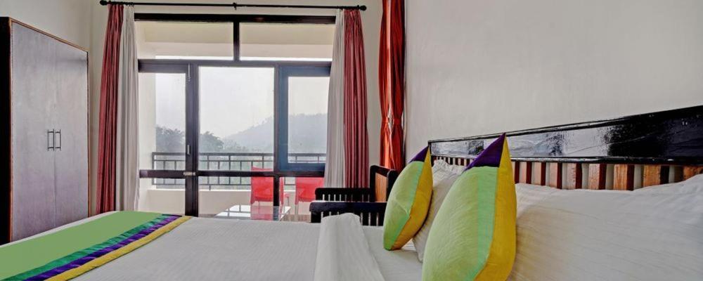 Treebo Spring Birds Hotel Bhīm Tāl Екстериор снимка